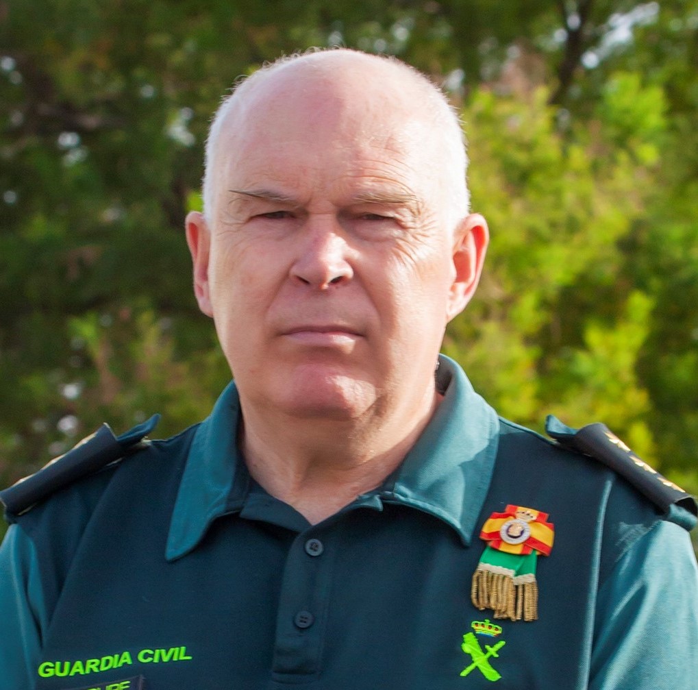 Dr. Fernando Moure Colon - Director Académico